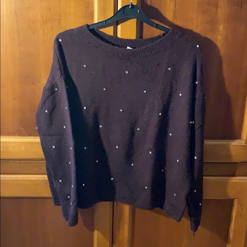 Sparkled sweater perfect for the holidays sz S